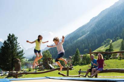 spielplatz1_sellrain_innsbrucktourismus.jpg